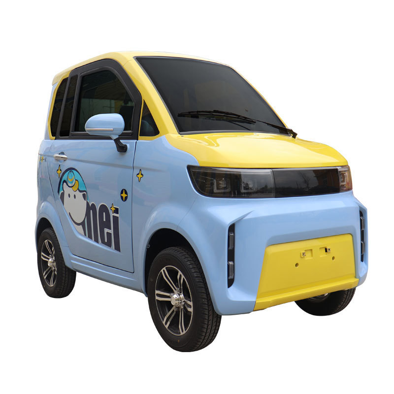 YANUO Cheap And Hot Sale Smart New Energy Adult Four Wheel Mini Electric Small Car Made In China