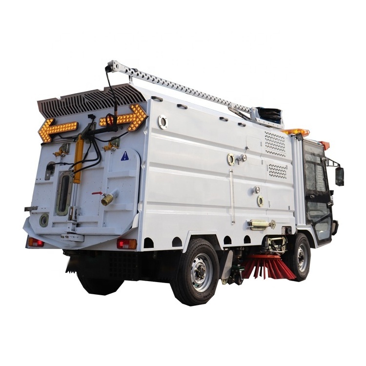 YANO 4.3CBM High-Efficiency Multiple Road Sweeper with Street Vacuum and High Pressure Washing for 8-Hour Sweeping and Cleaning