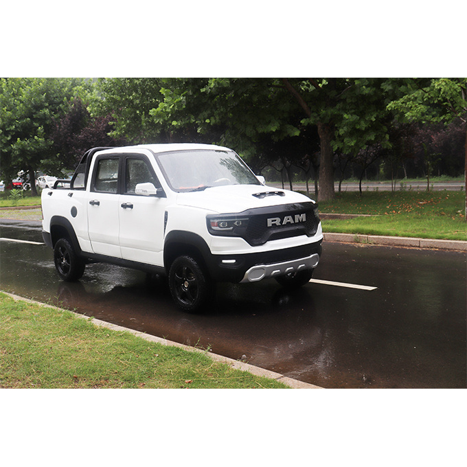 YNNO High Quality Four Wheels Electric pickup Car tiny ev new energy electric pickup truck 4x4 4wd automatic with Cargo Box