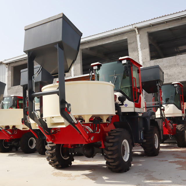 Good Price Diesel Self Loading Concrete Mixer Propelled Small Concrete Mobile Concrete Mixer for sell