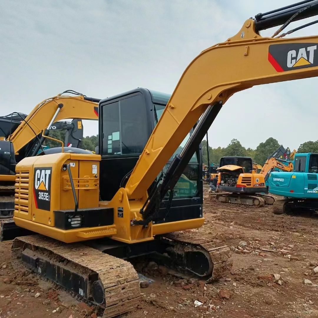 Caterpillar Used ssecond Hand Excavator Cat 305.5e 306e 312d Mini Excavator 305 305.5e Small Excavator for Sale Pump Oil USA 5m