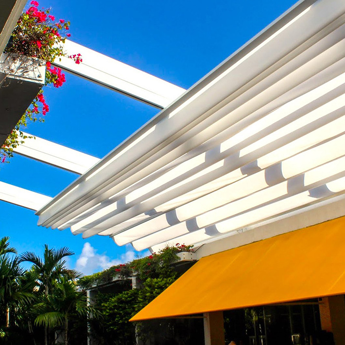 Outdoor Bioclimatic Aluminum PVC Pergola Sliding Porch Awnings Retractable Roof Systems