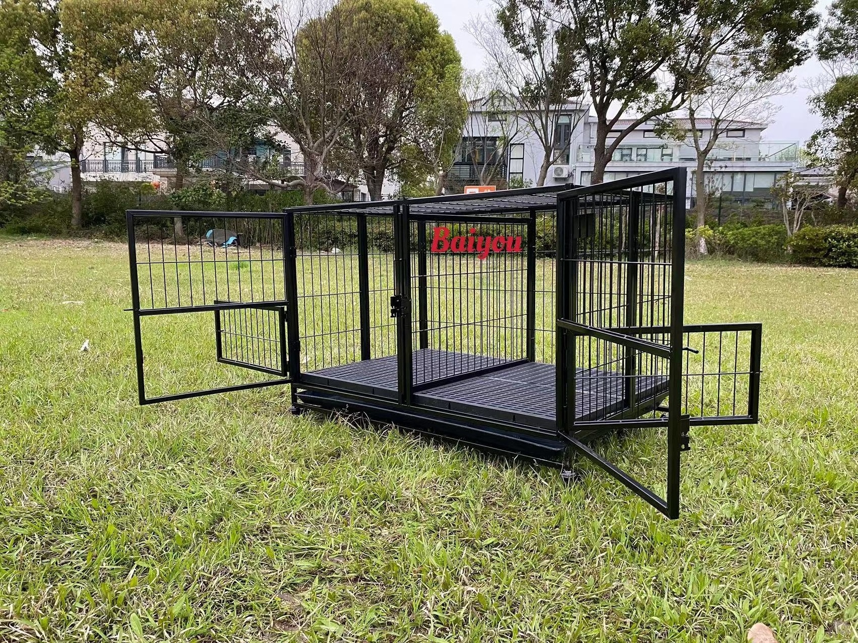 Heavy Duty Dog Crate Cage Strong Black Metal Dog Kennel with Lockable Wheels and Tray for Bully Dog Use