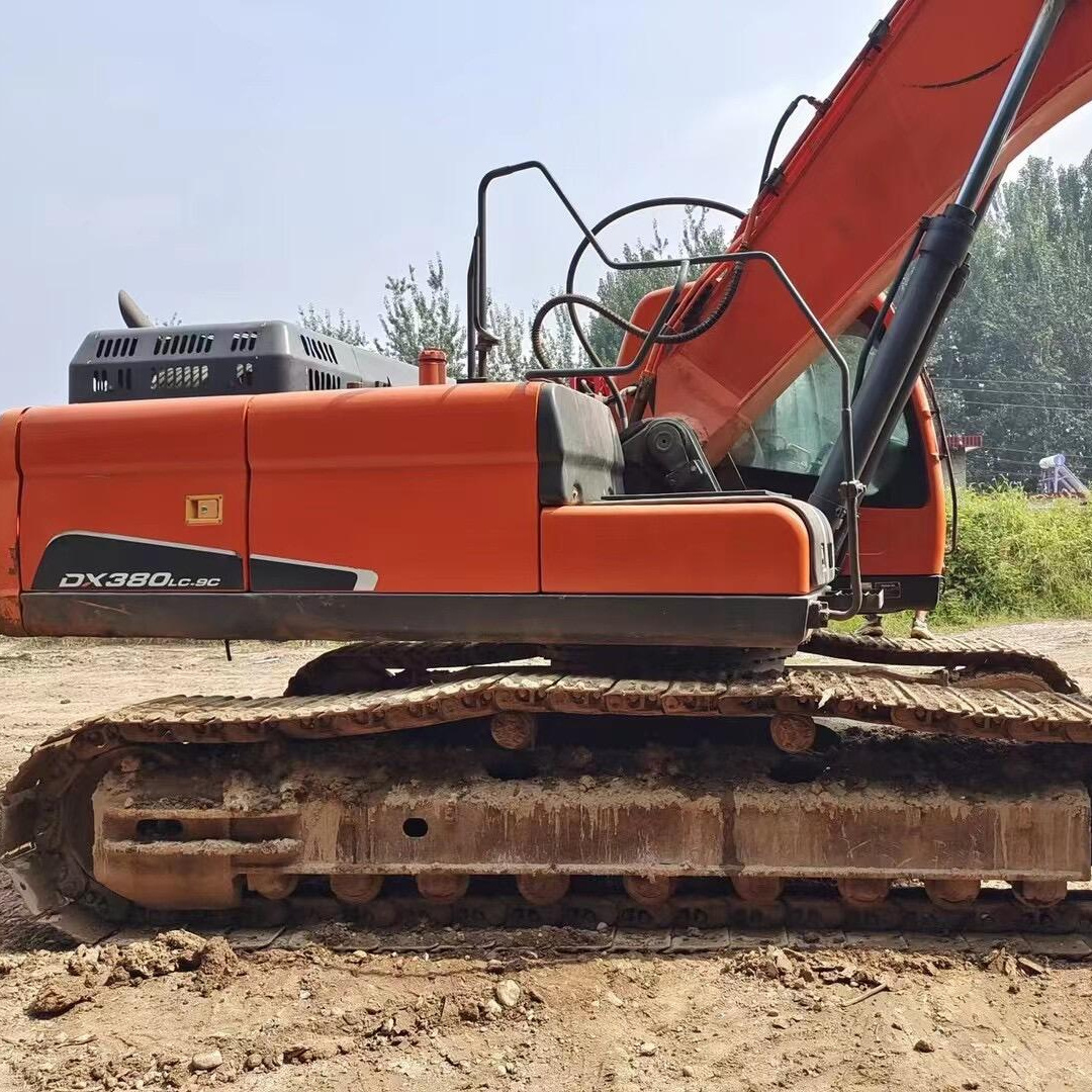 Second hand doosan doosan dx380 chain excavator /Korea daewoo/doosan 24ton excavator with straight hammer