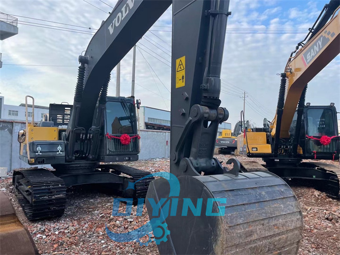 Used Volvo 210 excavator, Volvo EC210DL EC240D EC240BLC EC210 excavator, 95% new Volvo excavator price low hot sale automation