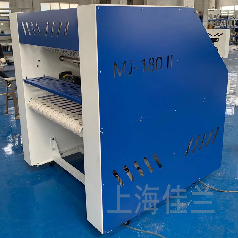 Towel folding machine Professional equipment for folding towels