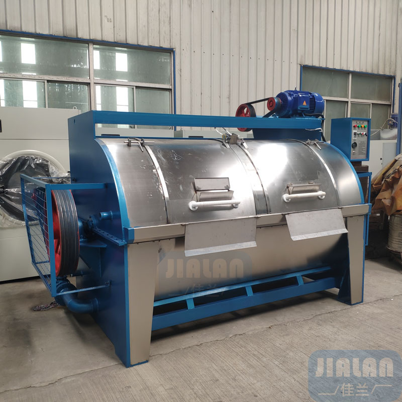 Horizontal washing machine, horizontal industrial washing machine, water washing machine