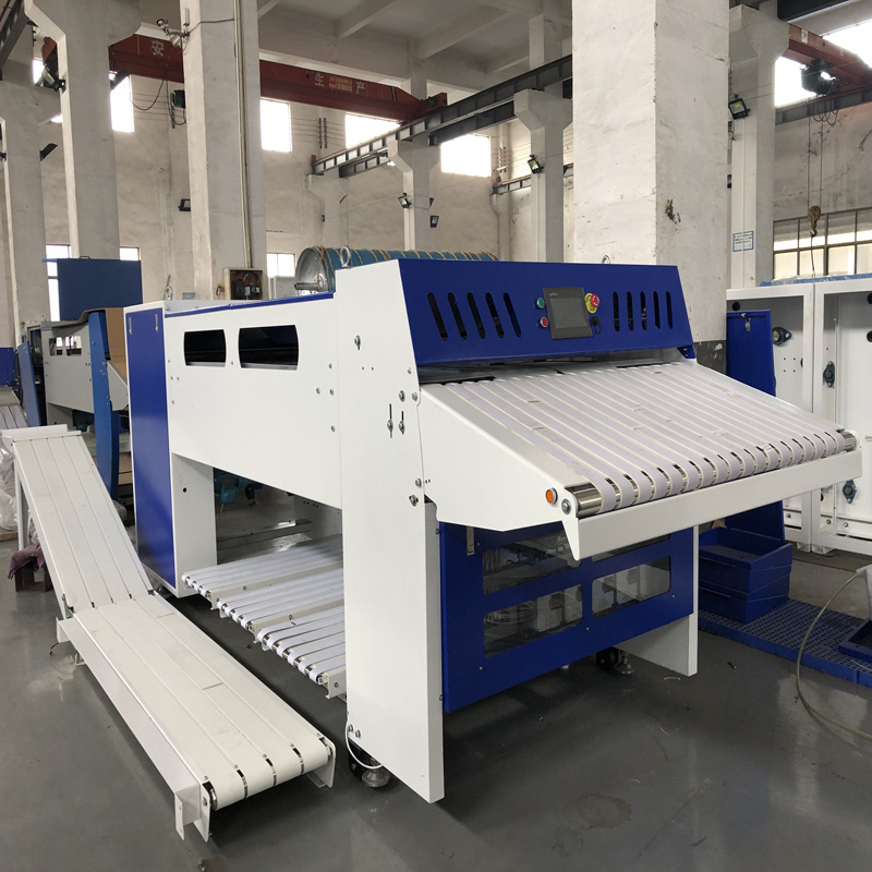 Towel folding machine Professional equipment for folding towels