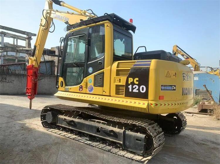 Hot selling used crawler excavators 12t Komatsu PC120 small type soil digger municipal construction machinery