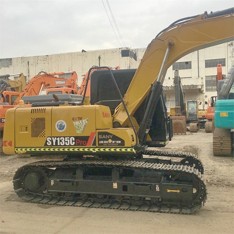 Good condition 2021 year model Chinese sany 13 ton excavator sy135c for sale