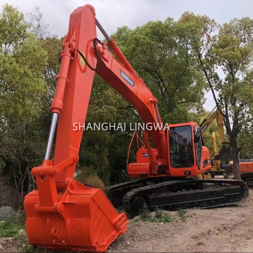 Wholesale doosan used excavator DOOSAN DH300 dx300 made in South Korea 30 ton used doosan 300 excavator for sale