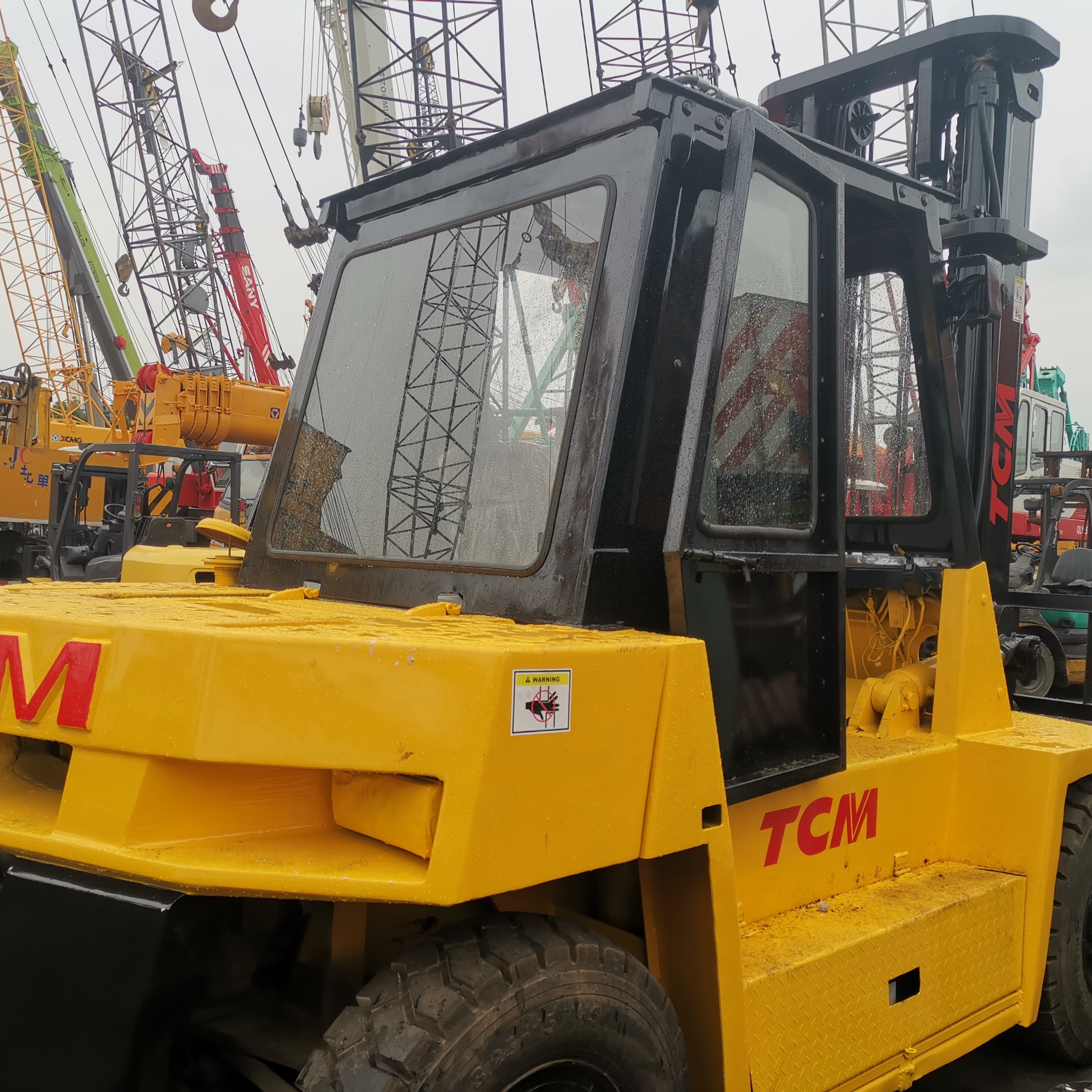 TCM Style LPG Gas Forklift Truck 6ton/1.8Ton/2.0Ton/2.5Ton/3.0Ton/3.5Ton/4.0Ton Gasoline/LPG Dual Fuel Forklift Used Core Engine