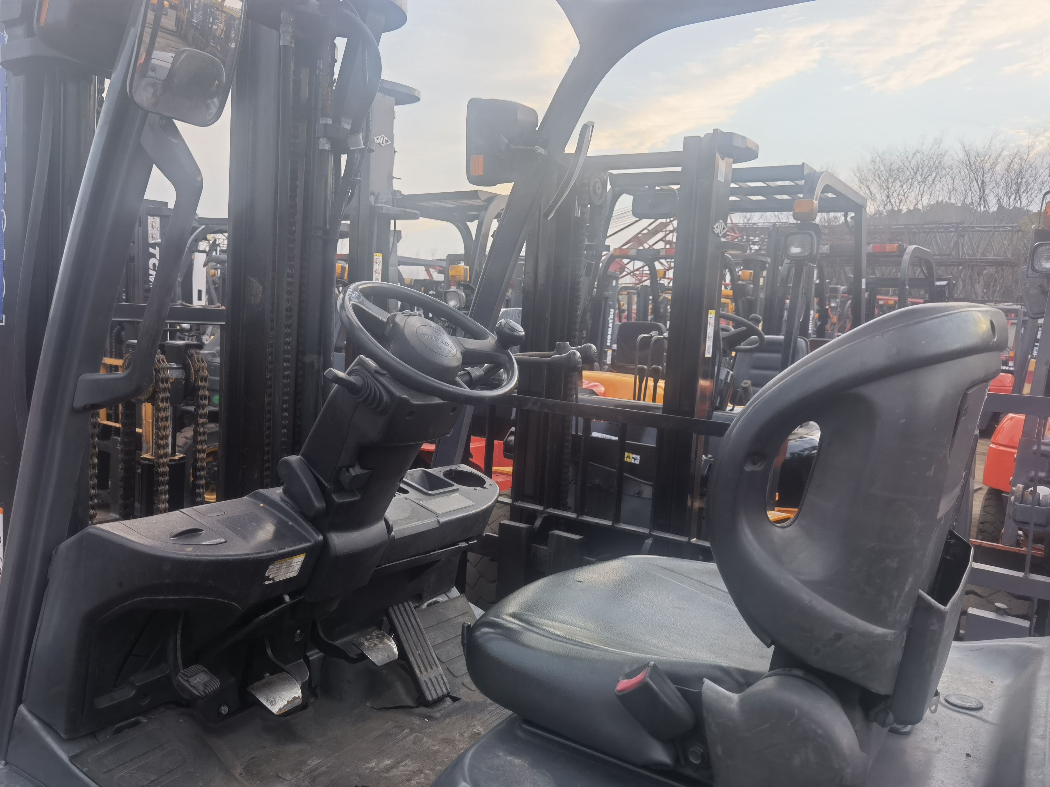 Used 2.5 ton Toyota Forklift fd30 forklifts  3ton 3.5t 4t 5t 16t 30t diesel toyota forklifts for sale material handling