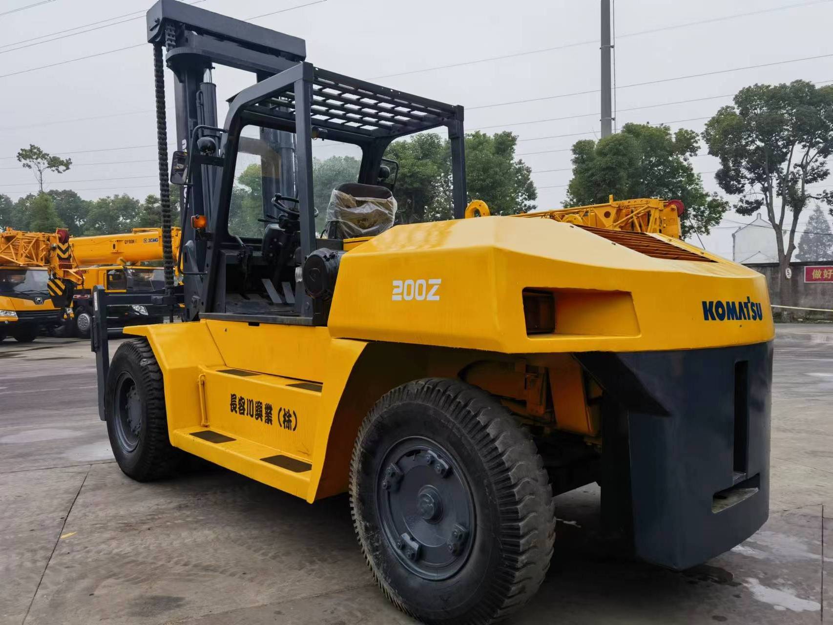 Komatsu 100% Japan Original FD200 20 Ton forklift Diesel Second Hand Forklift in good condition