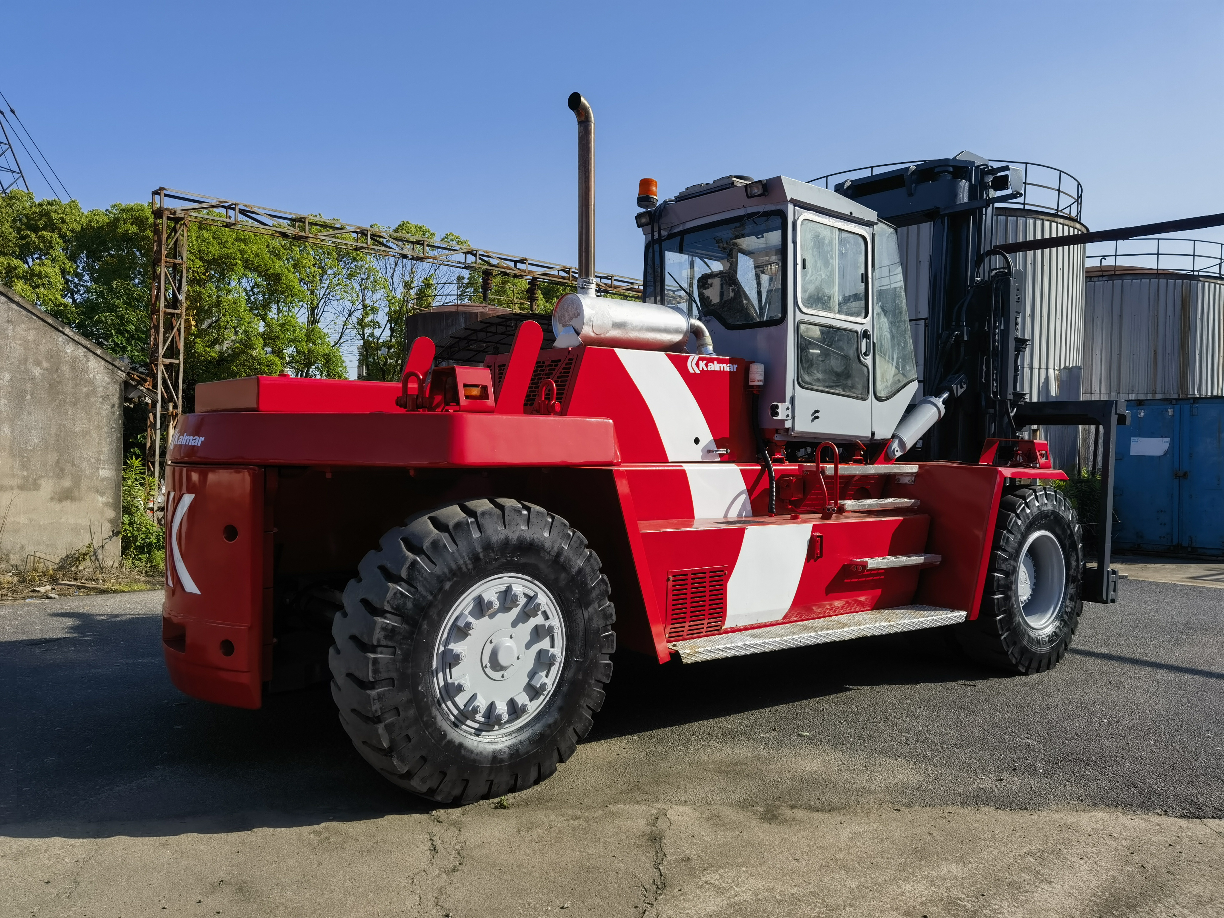 Used Kalmar container reach stacker 25tons container delivery original Kalmar forklift 25 ton used forklift with fork positioner