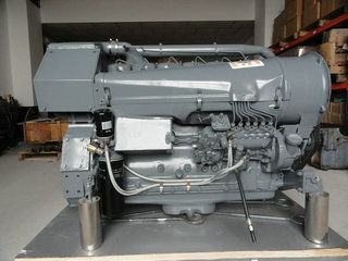 Original 74kw water cooled BF6L913 Deutz diesel engine