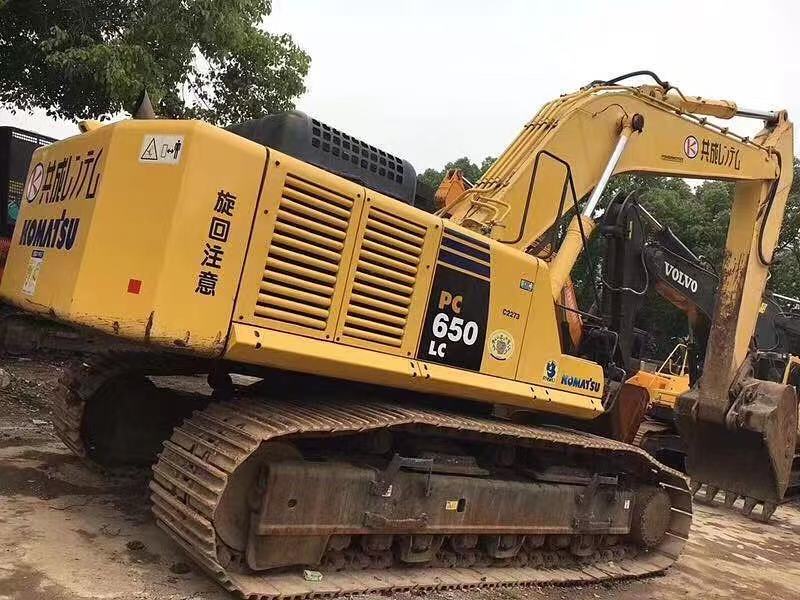 Large Japanese construction machinery large excavator Komatsu PC650LC-8/ Komatsu pc650/ Komatsu 650