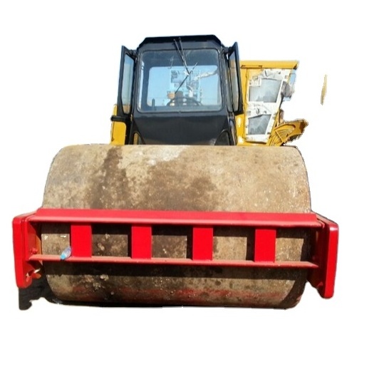 hot sale on used road roller DYNAPAC CA25D in good condition at the lowest cost with the low oil consumption made in Sweden