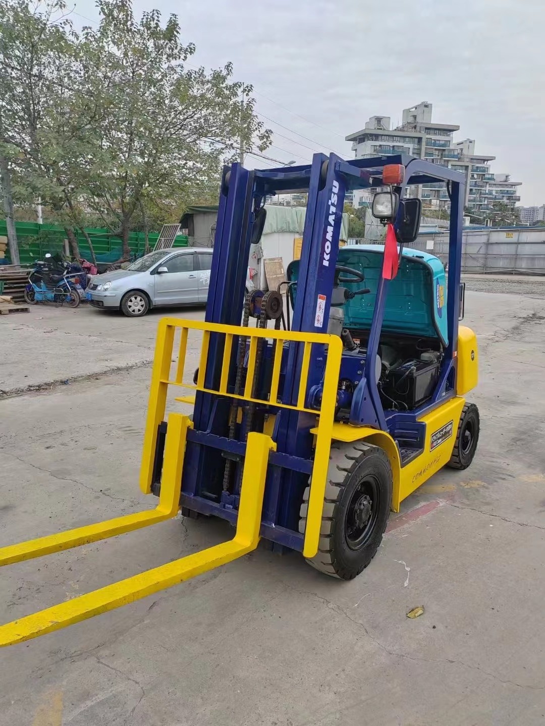 Hot selling 2.5 tons used forklift Komatsu FD30 in good condition for sale, Komatsu 2.5 tons diesel forklift for sale