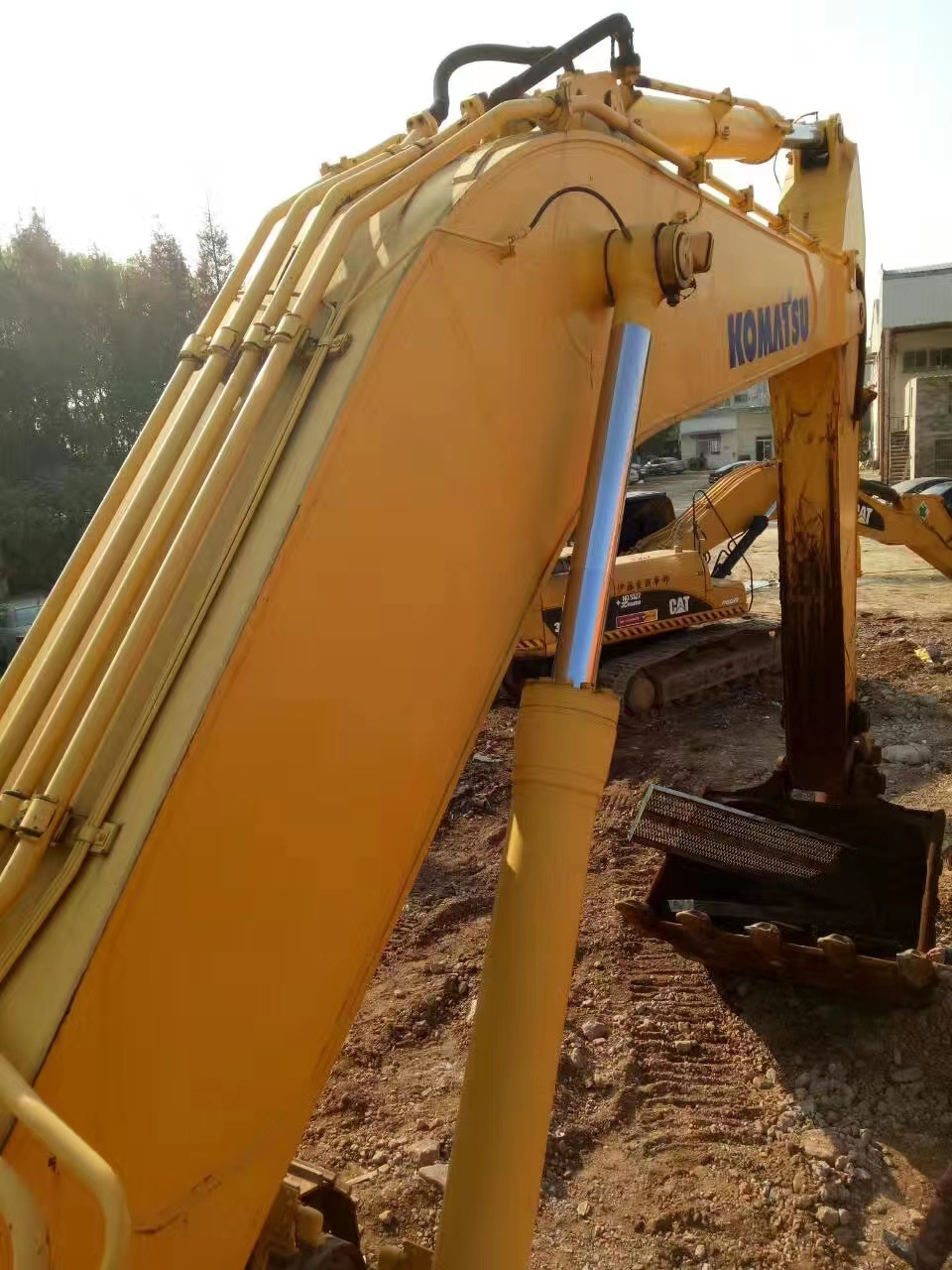 Hot-selling second-hand original paint komatsu pc600-8 excavator in good condition