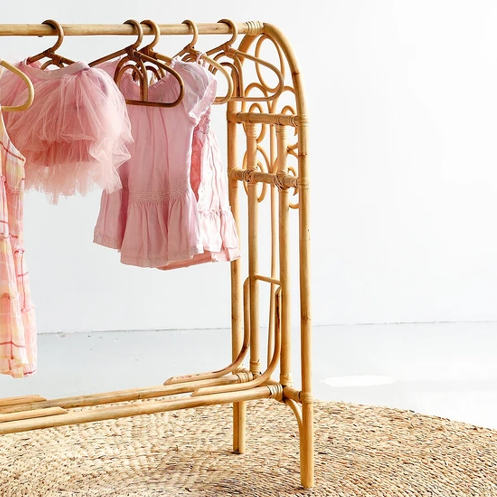 Eco Friendly Rattan Clothing Rack, Hanging Display Rack For Kids Clothes Rack Rail Warehouse Wholesale Vintage Luxury