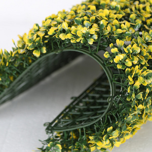 50*50cm Anti-aging Artificial Hedge Leaf Fence Panels Artificial Mixed Green Yellow Milan Leaf Fence for Garden Decor