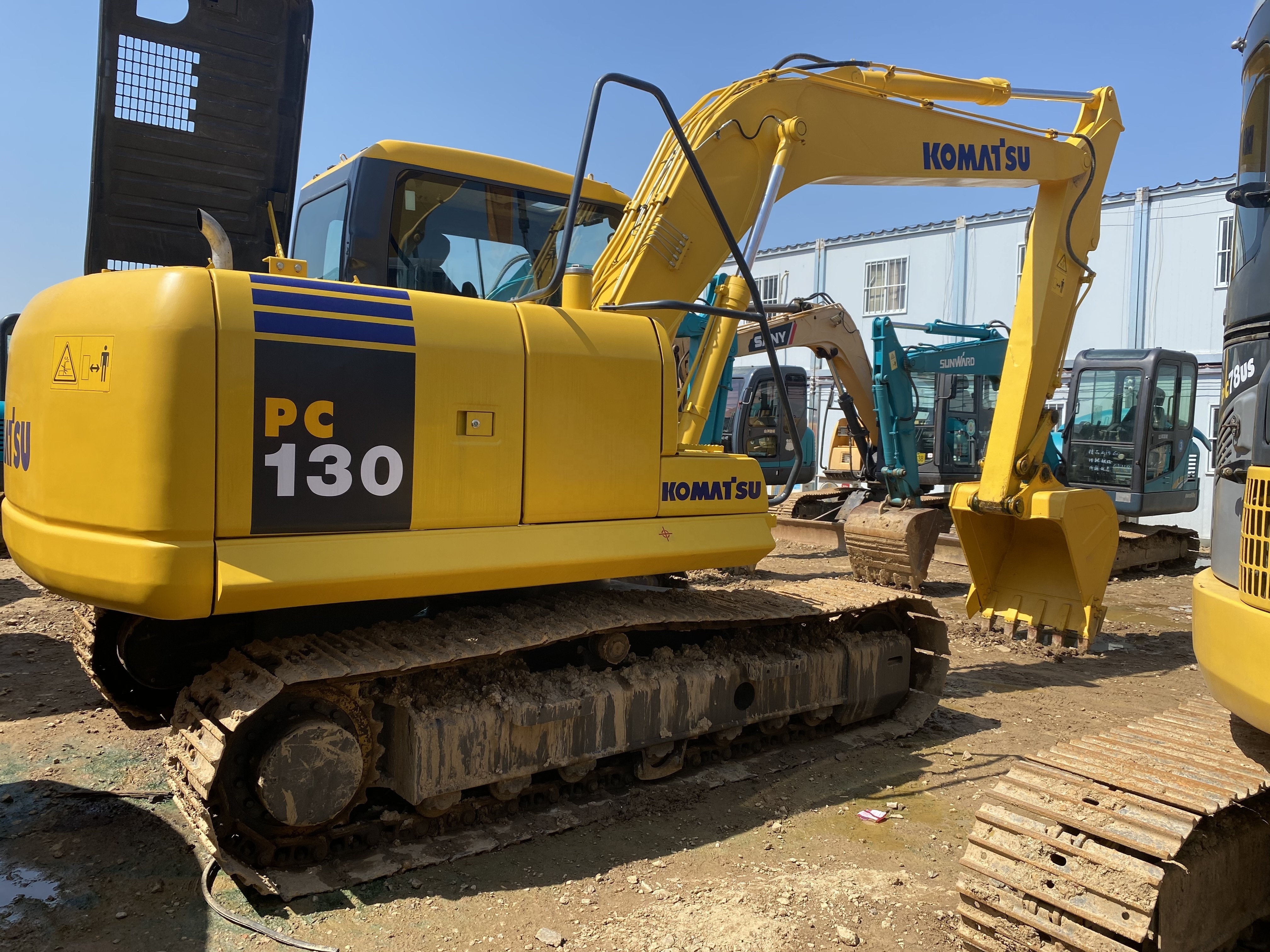 cat 307 small mini  used excavator caterpillar 307e 305.5 305.5e2