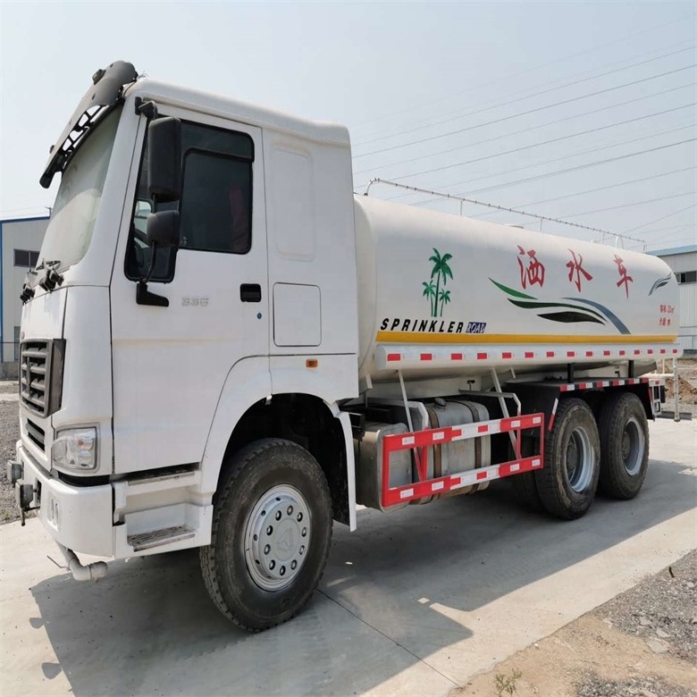 Cheap used China HOWO 6x4 water truck sino truck good quality for sale