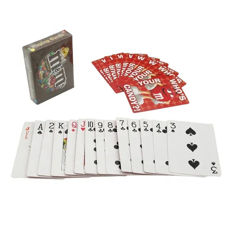 Adults Premium Matte Black Gold Foil Waterproof Plastic PVC Paper Card Personalized Game Family Game Waterproof Playing Cards