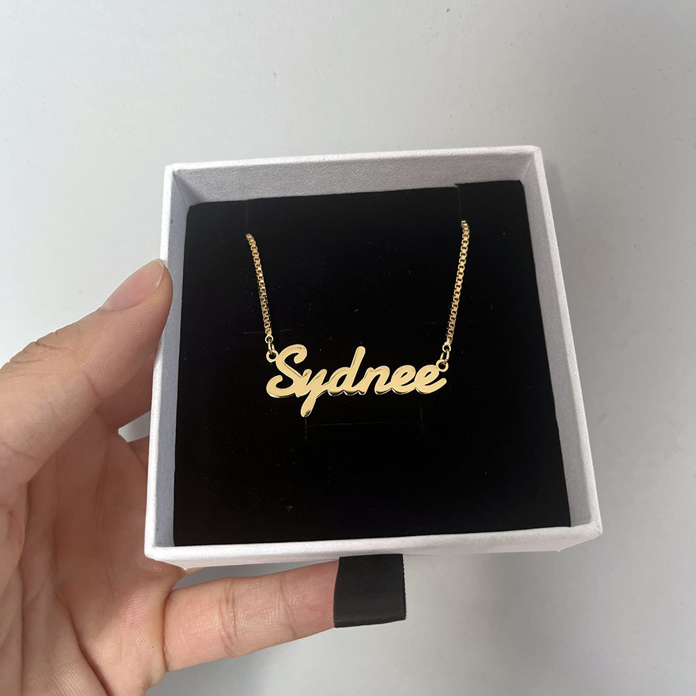 Lateefah OEM Wholesale Custom NAME Jewelry Pvd Plated No Fade Stainless Steel Necklace For Women Kid Gifts