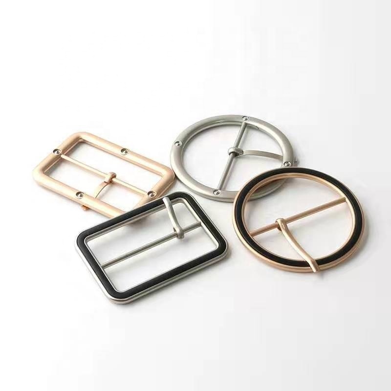 2019 NEW Fashion Design Metal buckle  Stock wholesale metal 40MM belt buckle Alloy buckle for coat decoration