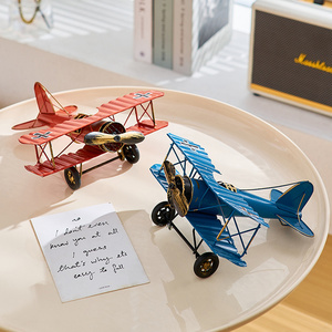 Simple Home Decoration Tabletop Model Metal Vintage Plane Miniatures Sculpture and Figurines Office Decor Ornaments Crafts Gift