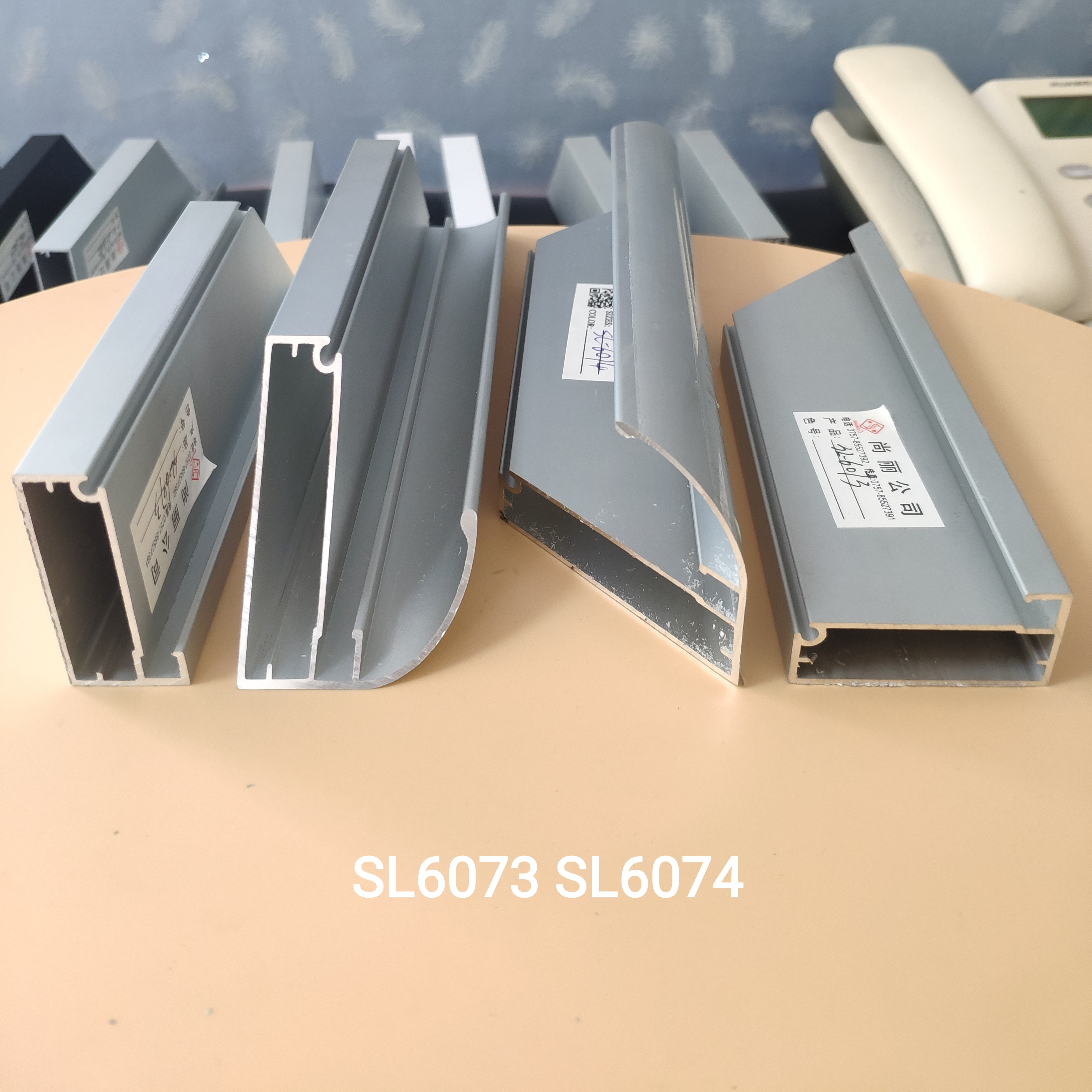 Foshan hardware decorative aluminium profile frame for kitchen cabinet window door frame