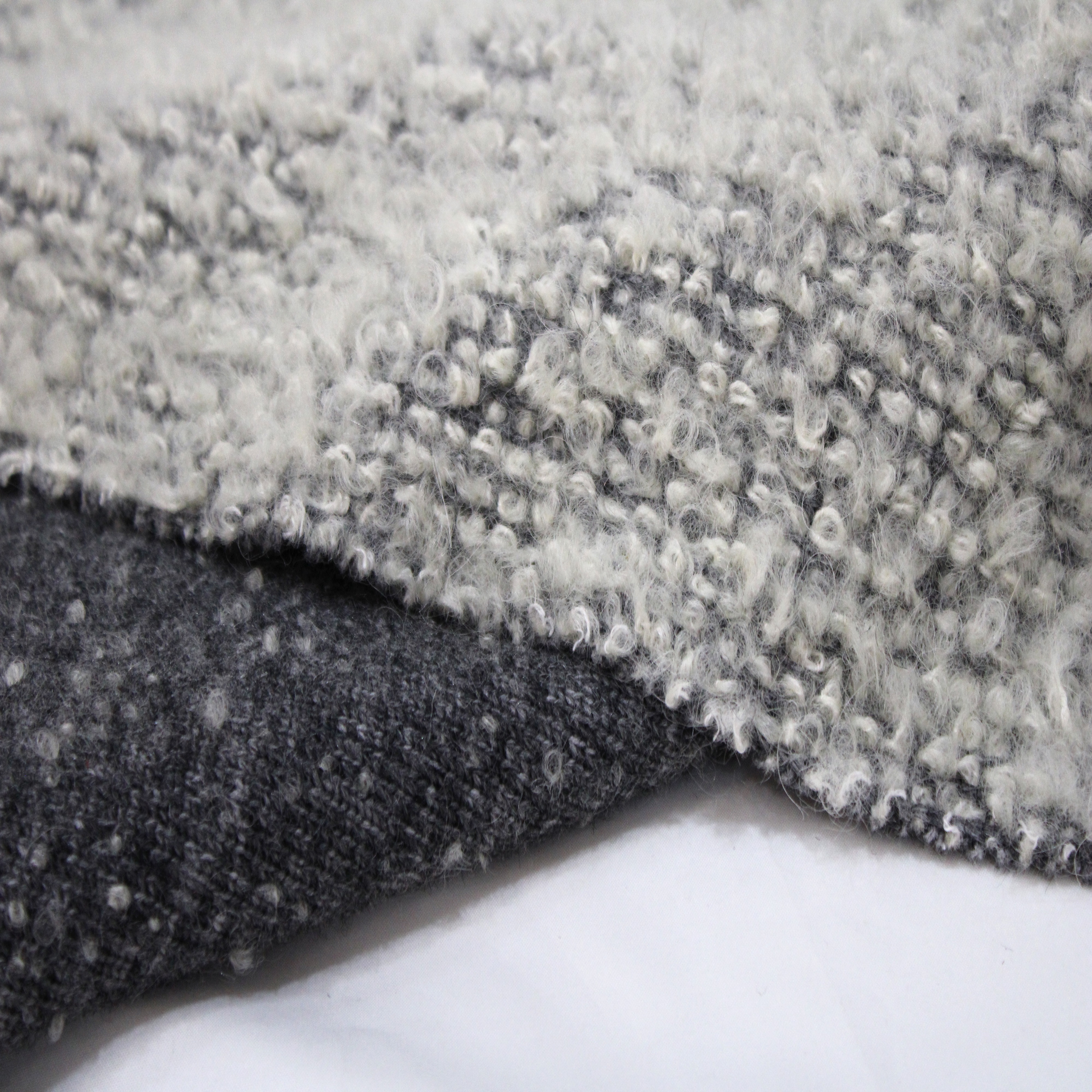 Wholesale Factory High Quality White Black Anti Pilling Mohair Wool Loop Fancy Yarn Alpaca Jacquard Wool Tweed Fabric