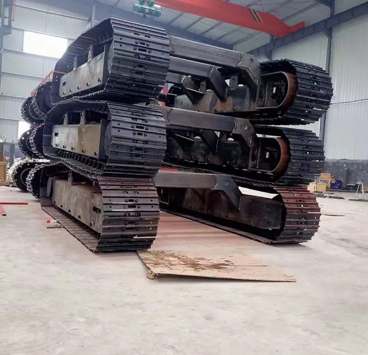 0.5-60 ton Custom steel track undercarriage for crawler excavator dozer chassis