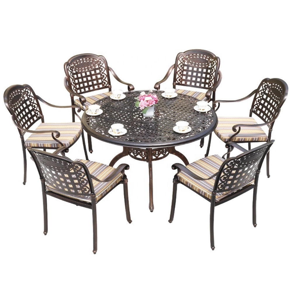 2022 hot sale Bistro Sets Metal Patio Chair Set Furniture Cast Antique Outdoor Aluminum Garden Patio Table and Chair Set