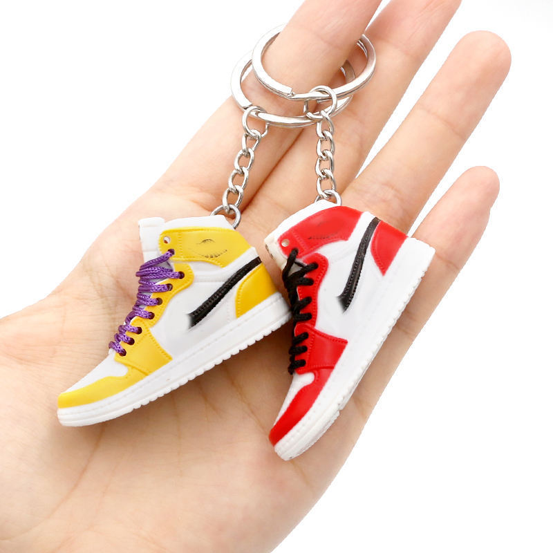 Wholesale PVC 3D Key Chain Mini Sports Shoes Basketball Shoes Model Basketball Shoes Key Chain Commemorative Gift