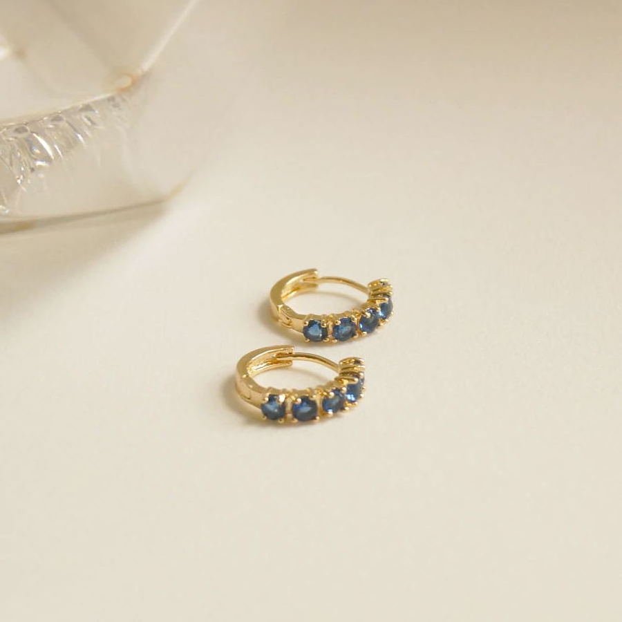 Custom Fashion Ladies Personalized Jewelry Gem Cubic Zirconia 18k Gold Plated 925 Sterling Silver Blue Diamond Hug Earrings