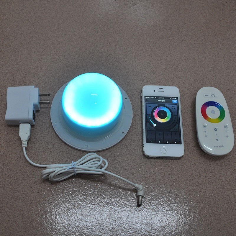 Smart magic phone APP remote controlled battery operated led home christmas grow light lamp