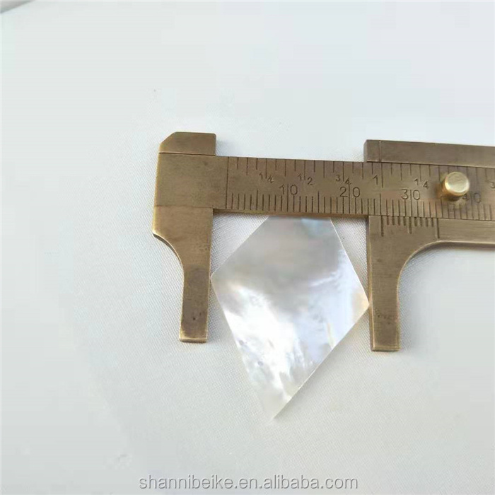 Wholesale natural mother of pearl piece sea shell diamond clothing jewelry inlaid accessories