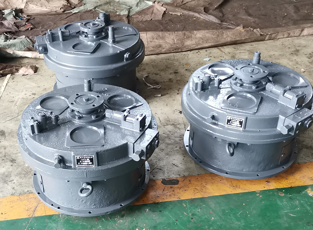 SEM636D, SEM650B,SEM655D,SEM652,SEM656 wheel loader charger YJ375 hydraulic torque converter