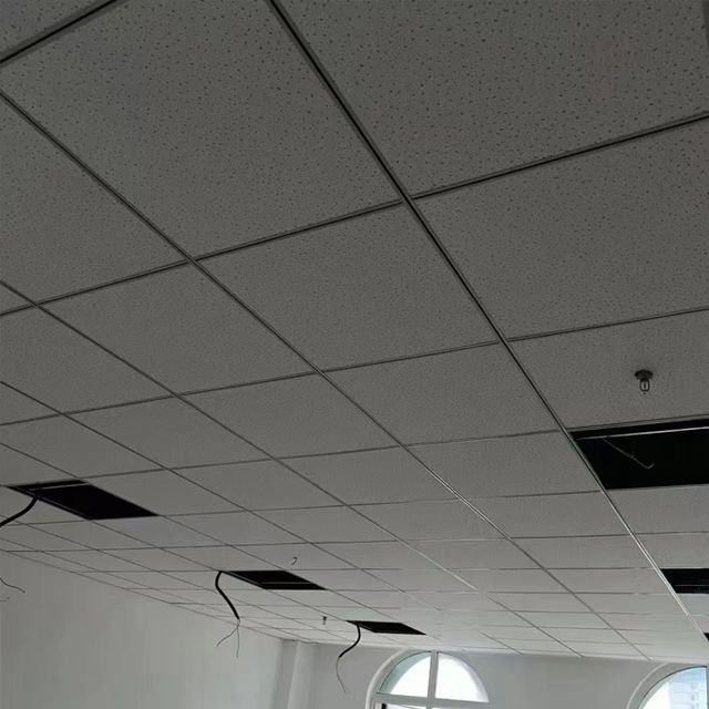 Mineral Wool Suspended Ceiling Board Acoustic Ceiling Tile plafon akustik Use In Hospitals Sound-absorbing