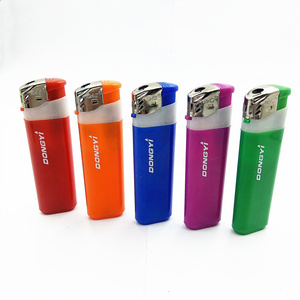 Top 20 sale  High Quality  Dongyi Plastic Electric EUR Standard CR  lighter Length 82.2mm -DY 588