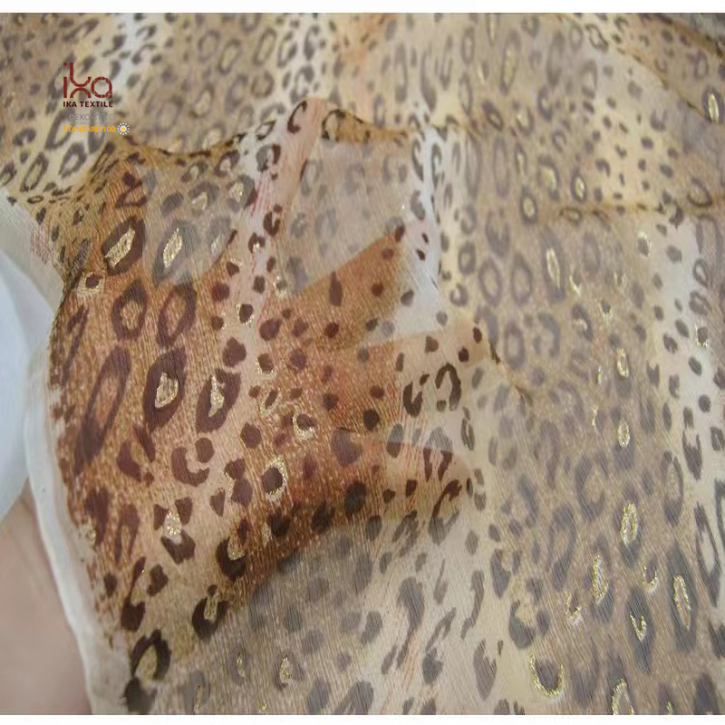 Wholesale Trade Leopard Print Pure Silk Crinkle Crepe Fabric with Gold Dust