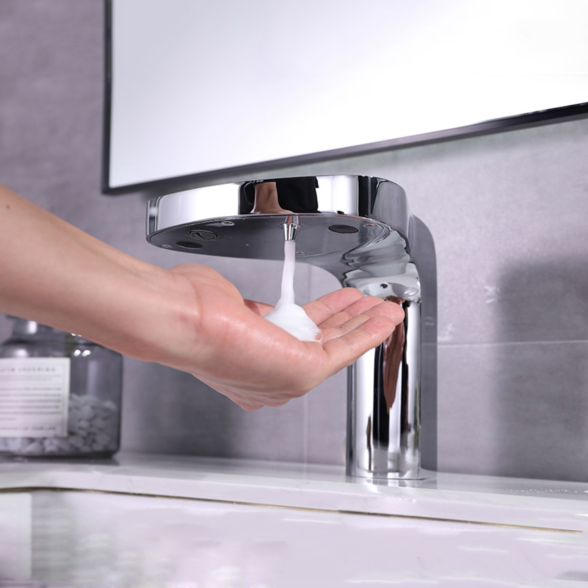 Automatic Electronic Cold Hands Free Touchless Infrared Integrated Basin Faucet with Soap Dispenser