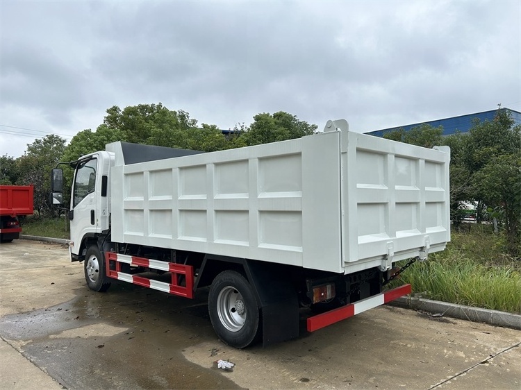 Used in mines Isuzu 5 tons 3 tons mini dump truck with high wall panels sold at a low price