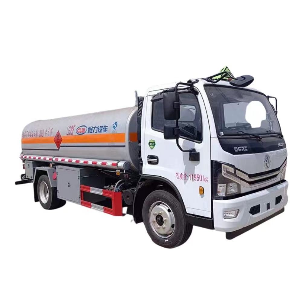 2024 Dongfeng new 4x2 Fuel Tanker Truck  10000 Liters Manual Diesel oil tanker truck for sale