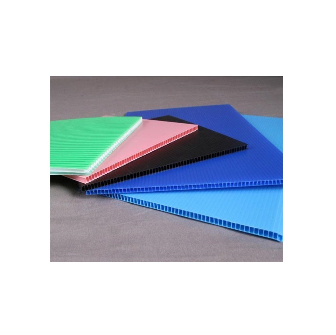 Factory Wholesale High Temperature Resistance Non-Toxic PP Flute Board Available at Low Price