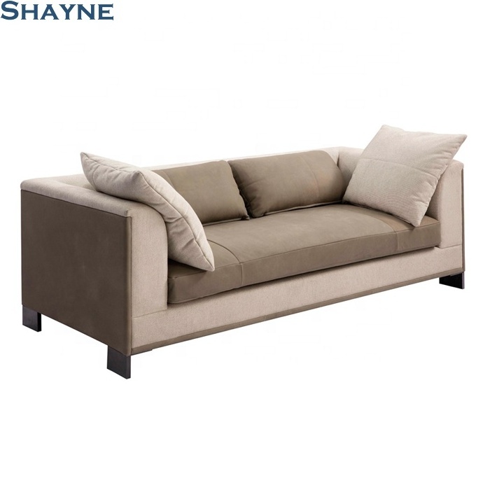 NC High Point Exhibitor OEM for well-known brands SHAYNE FURNITURE KT Living Room Expensive Curved italian leather set beds sofa