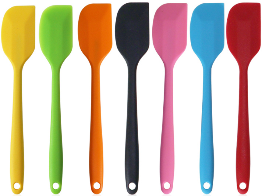 One Piece Multicolor Non-stick Silicone Spatula Heat Resistant Food Grade Kitchen Silicone Pastry Scraper Spatula Baking Tools